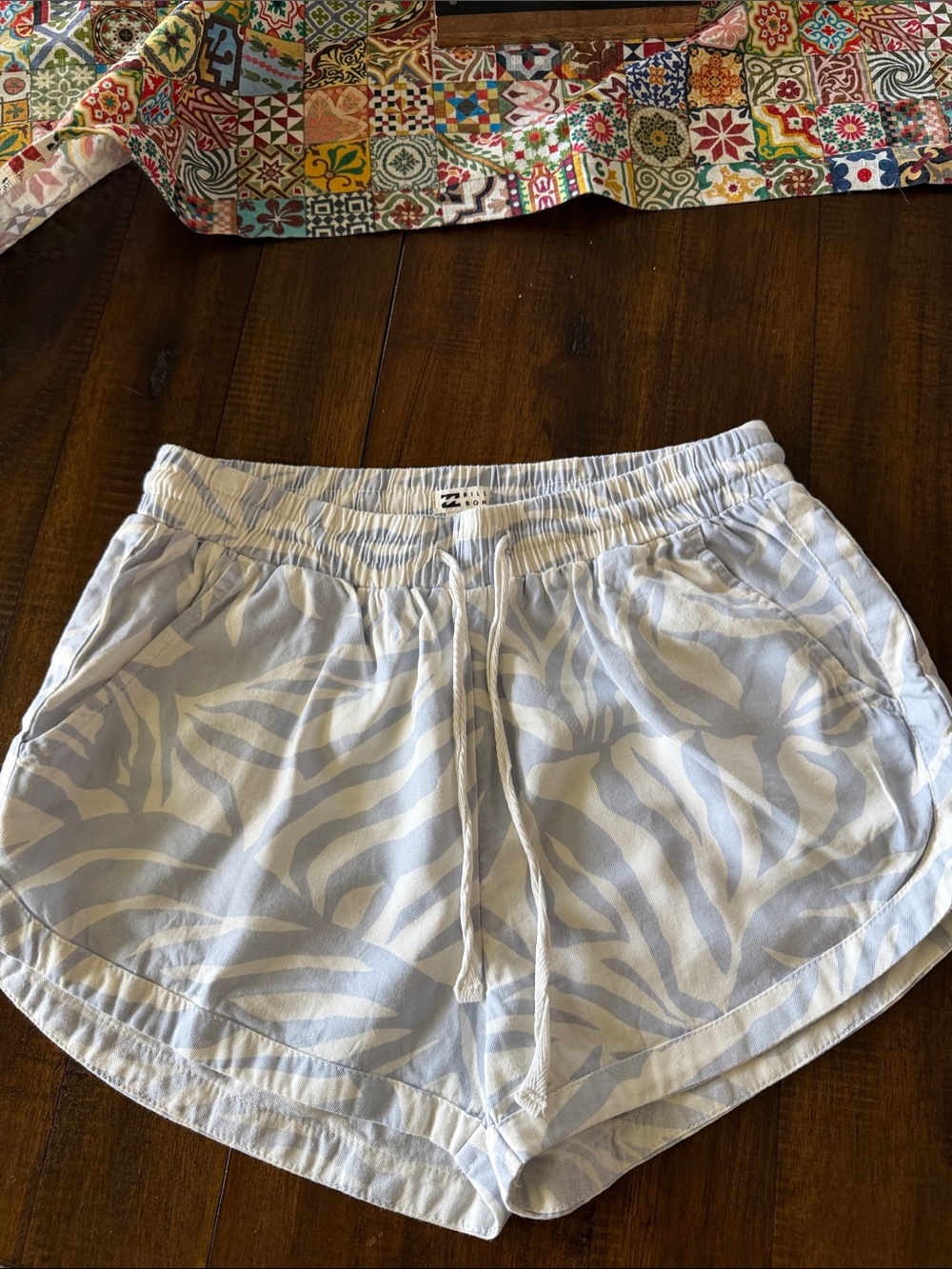 Billabong Light Blue and White Zebra-Print Athletic Shorts